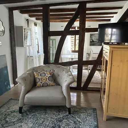 Fachwerkjuwel Im Bergischen Διαμέρισμα *